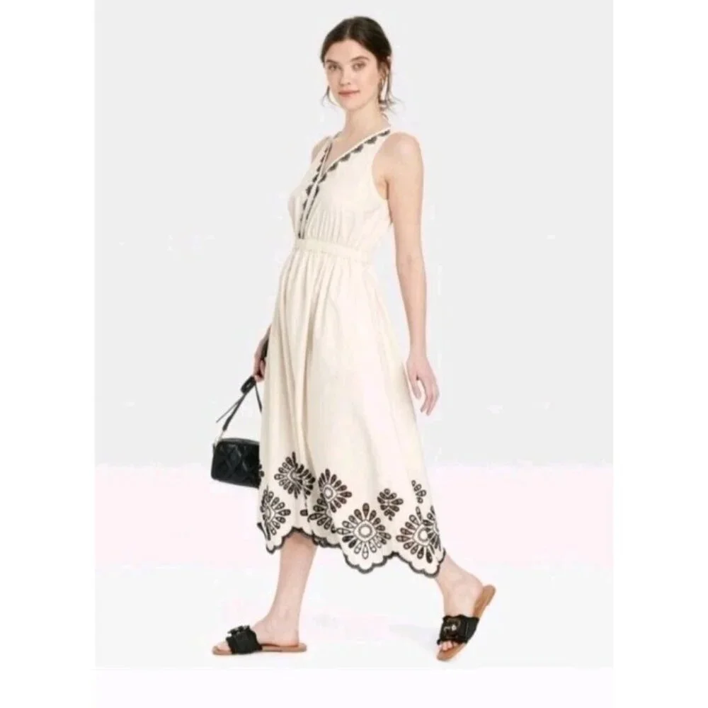 Universal Thread Boho Embroidered Casual Eyelet Midi Dress Large Pockets Pockets
